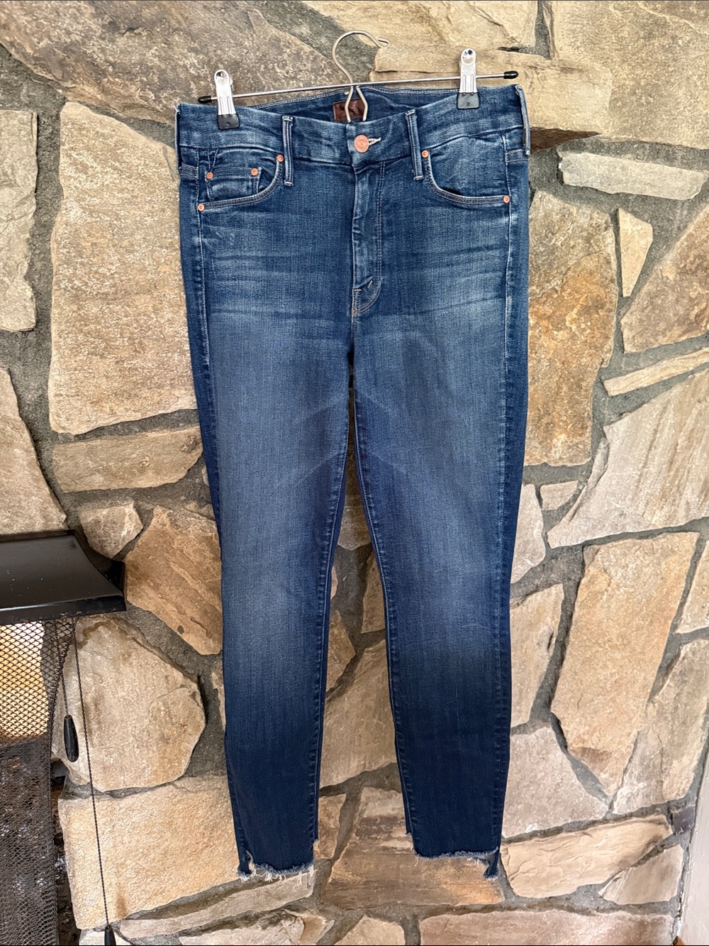 MOTHER DENIM-The Looker Two Step Ankle Fray 26